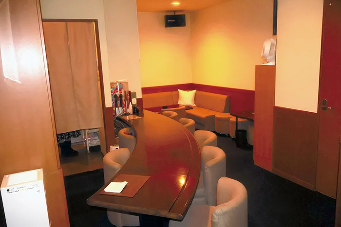 スナックぼたんの店内の様子