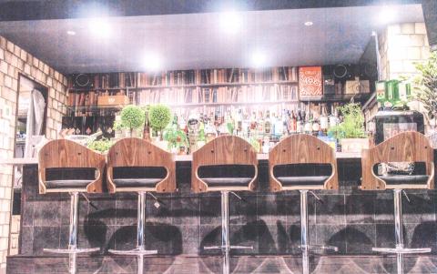 スナックdeカラオケnavi スナカラ 大阪府東心斎橋 心斎橋筋付近のスナック Bar Sum