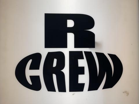 R-CREW（アールクルー）の写真