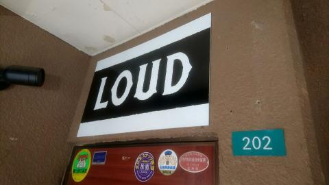 LOUDの写真