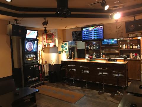 奈良市のスナック KARAOKEさんまの写真