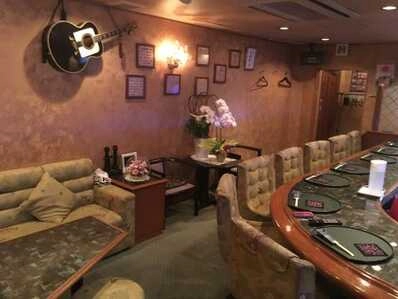 富山市のスナック スナック　黒いギターの写真