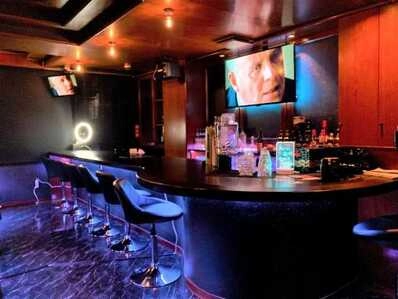 金沢市のスナック KARAOKE BAR 513の写真
