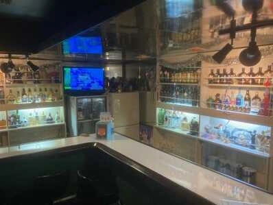 板橋区のスナック マルサンの写真