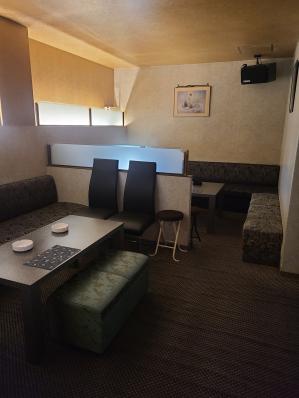 高松市のスナック KUROUSAGIの写真