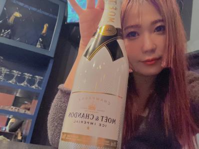 湖南市のスナック カラオケ&ダーツ BAR ATOMの写真