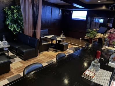 高松市のスナック Cafe&Bar　酔族館の写真