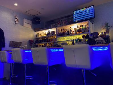 高槻市のスナック チュチュの写真