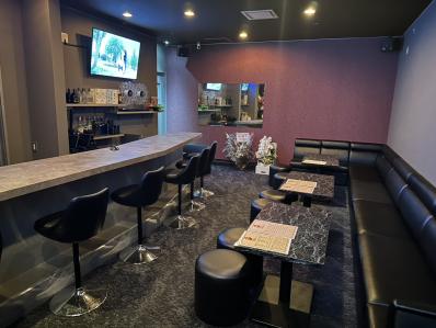 湖南市のスナック KARAOKE BAR ちんちくりんの写真
