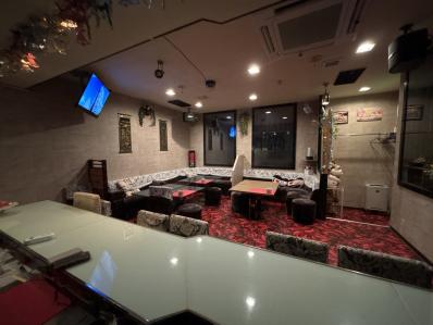 上越市のスナック カラオケ スナック 八八の写真