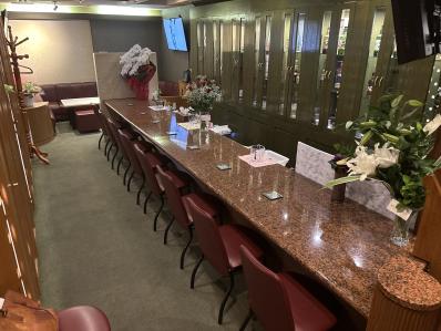 鳥取市のスナック SERENAの写真