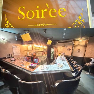 舞鶴市のスナック Soiree-ソワレ-の写真