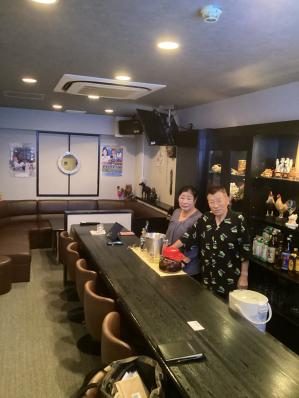 宮崎市のスナック 雀のお宿の写真